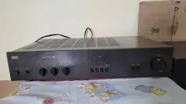 Ampli stereo NAD 3020 i