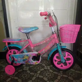 COD
SEPEDA PINK ANAK 
SEPEDA 12
SEPEDA ANAK
SEPEDA ANAK CEWEK 12 INCHI