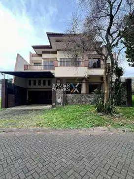 dijual harga terbaik rumah mewah nieuw indie araya malang