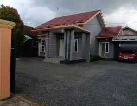 Dikontrakkan Rumah