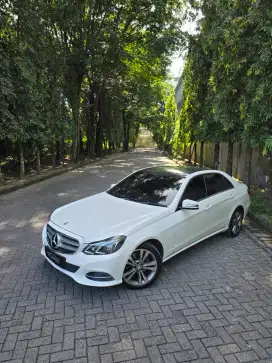 Mercy e250 avantgarde facelift 2013 / 2014 A/T putih