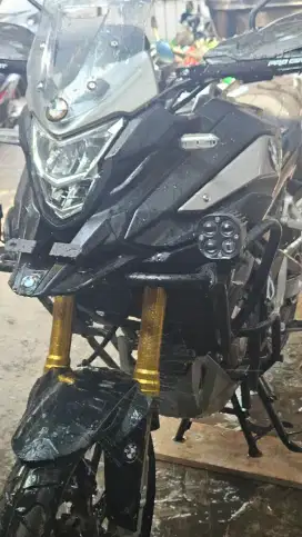 Cb 150 x spesial edition