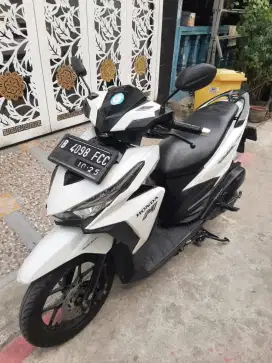 Honda Vario LED 150 2015 ss lengkap mesin bagus pajak hidup Bekasi kab