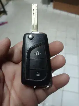 Remote Kunci Lipat Flip Key Toyota Innova