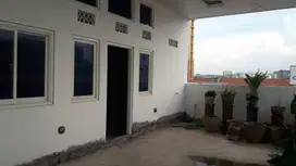 Disewakan Tempat Usaha Lokasi Tengah Kota Jl. Gajahmada Semarang