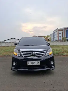 Alphard SC thn 2012 AT