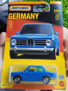 Matchbox 1969 BMW 2002 Biru