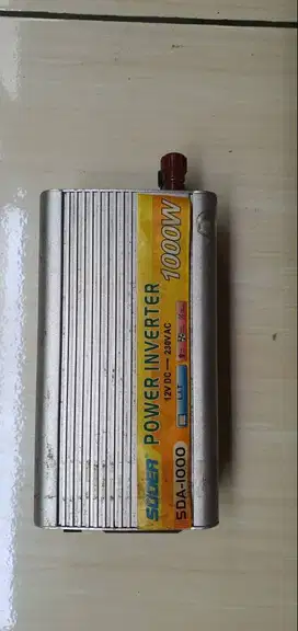Power Inverter mobil 1000W