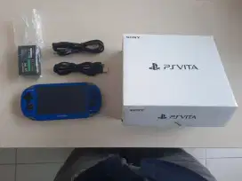 Dijual cepat PSP Vita Amoled Full Set Memory  512Gb kondisi 95 %