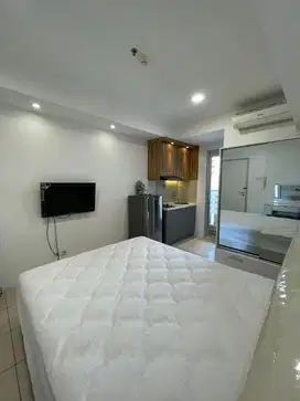 Sewa Studio Apartemen Greenbay Pluit Full Furnish (Bulanan & Tahunan)