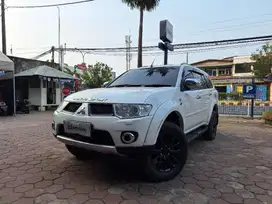 Mitsubishi Pajero Sport 2.5 Dakar 4x2 Solar-AT 2012 Putih /