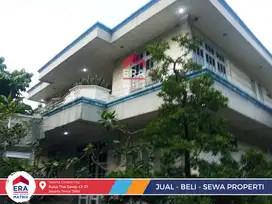 Jual cepat Rumah dan gudang Strategis Di Duren Sawit Jakarta Timur