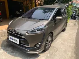 Toyota Sienta 1.5 Q Bensin-AT 2017 Coklat /