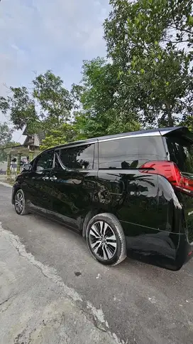 Di jual alphard 2.5 G A/T 2022