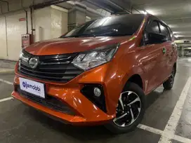 Daihatsu Sigra 1.2 R Bensin-MT 2022 Orange /