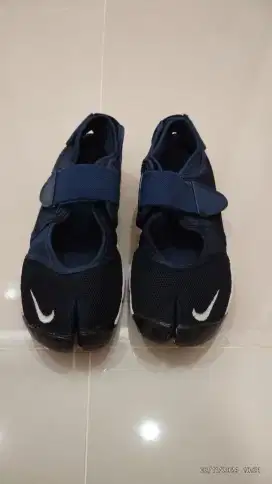 Jual sepatu nike