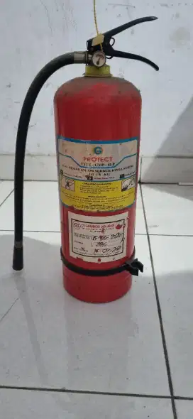 Alat Pemadam Api serbuk kimia kering isi 6kg