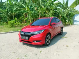 HONDA HRV PRESTIGE 1.8 MATIC TAHUN 2016