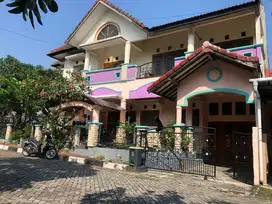 Di sewakan Rumh semi Furnished dlm perumahan Jakal km 7