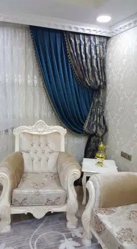 Pasang gordyn gorden murah vertikal roll blind jasa wallpaper dinding