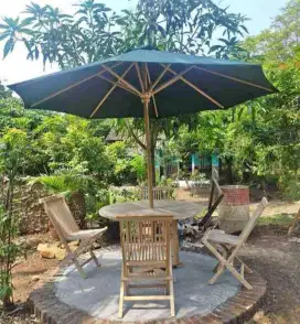 Set Meja Payung Taman