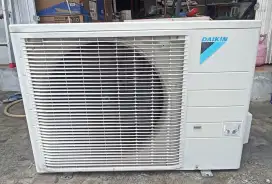 JUAL AC DAIKIN 2 PK SECOND