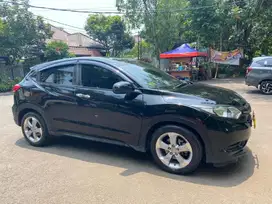 Dijual HRV E CVT 2015 mulus, stnk pjg, asuransi allrisk