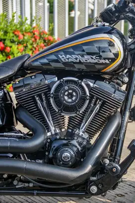 Harley Davidson Breakout 2013 Black