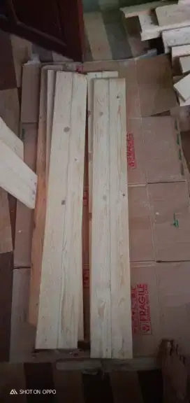 Kayu ambalan 100x27x1,7cm amplas halus