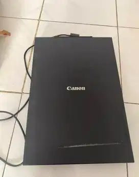 Canon Scan LiDE 300