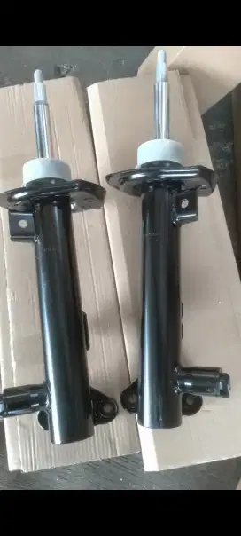 Shock absorber buat mobil mercy w204 depan Pakek sensor elektrik
