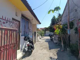 Jual tanah ada kost rumah dan toko di Jl Pulau Ambon Denpasar Bali