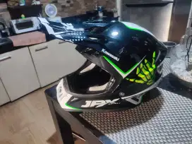 Helm trabas jpx