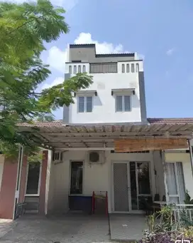 Di Sewakan Rumah 3 Lantai Furnish Cluster Mutiara Gading City Bekasi