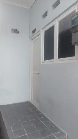 Dijual Rumah di Palmerah, Jakarta Barat.