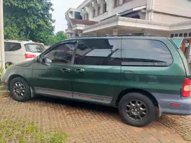 Kia Carnival 2000 Bensin