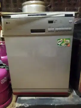 jual mesin cuci piring LG