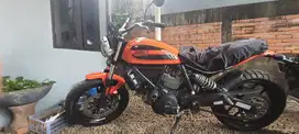 Ducati scrambler sixty2 400