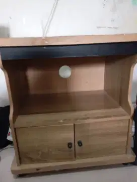 Dijual cepat meja TV kokoh