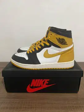 Sepatu Nike Air Jordan 1 Retro High Yellow Ochre Size 43 (Bandung)