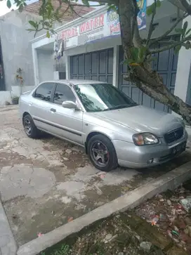 Suzuki Baleno 2000 Bensin