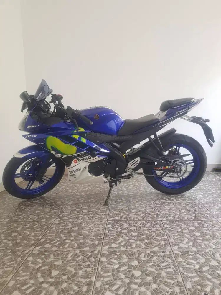 Yamaha R15 v2 (2016) Movistar