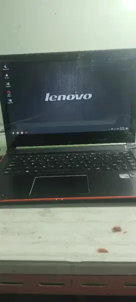 Laptop lenovo core i5 touchscren