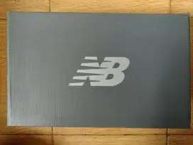 Dus Sepatu New Balance 237 Baru