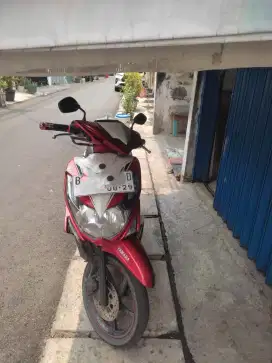 Dijual Murah Yamaha Xeon mesin Halus,kelistrikan masih normal