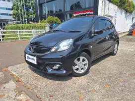 Honda Brio Satya 1.2 E Bensin-MT 2018 Hitam /