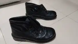 Sepatu Safety kulit asli