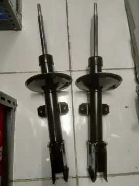 Shock absorber buat mobil Renault duster Depan copotan Masi bagus