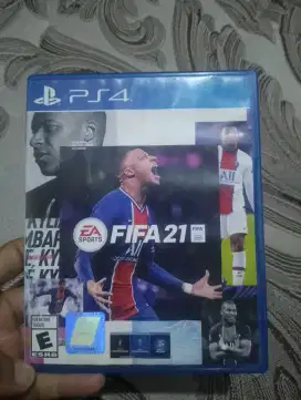 Di jual kaset PS 4 FIFA 2021