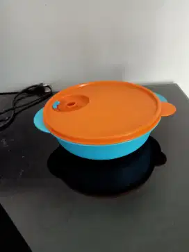 TEMPAT MAKAN TUPPERWARE